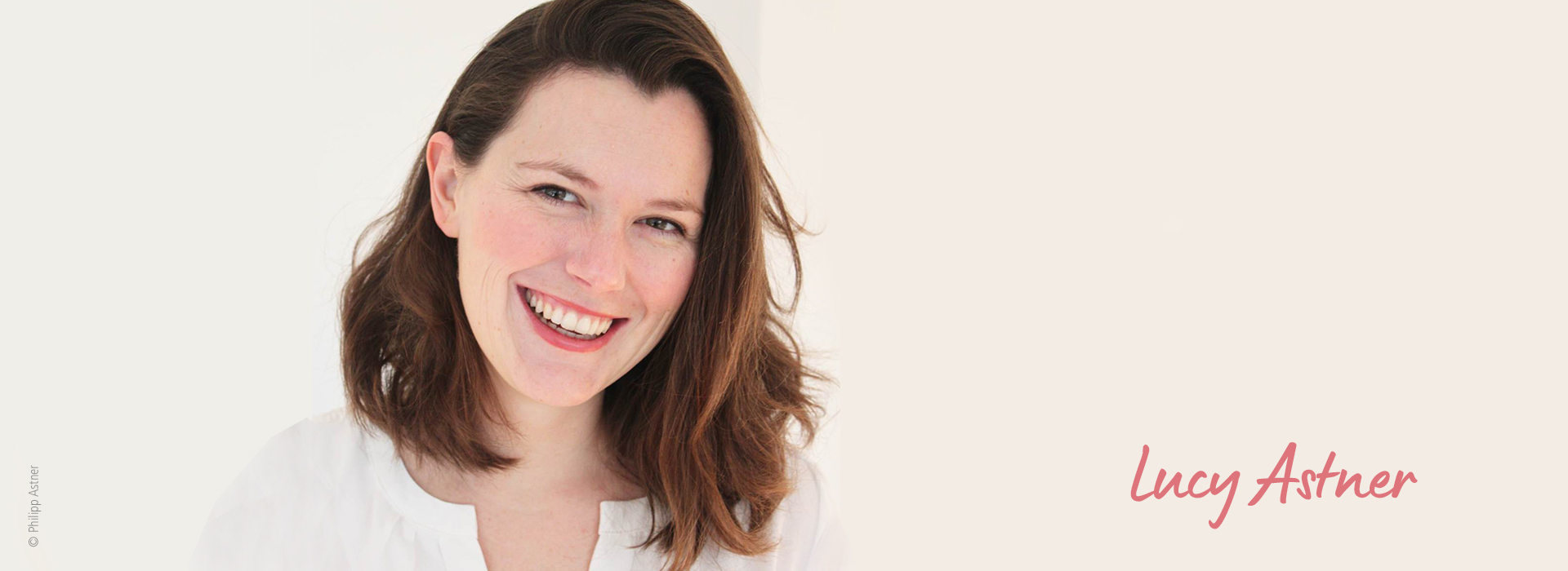 Hier geht’s zu den Büchern der Autorin Lucy Astner